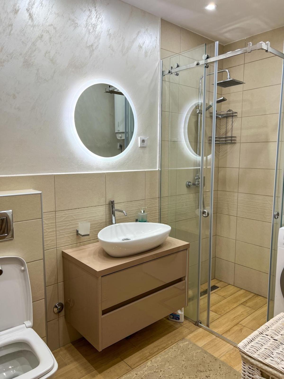Luxury With Garage In Old Bakery Apartment Budva