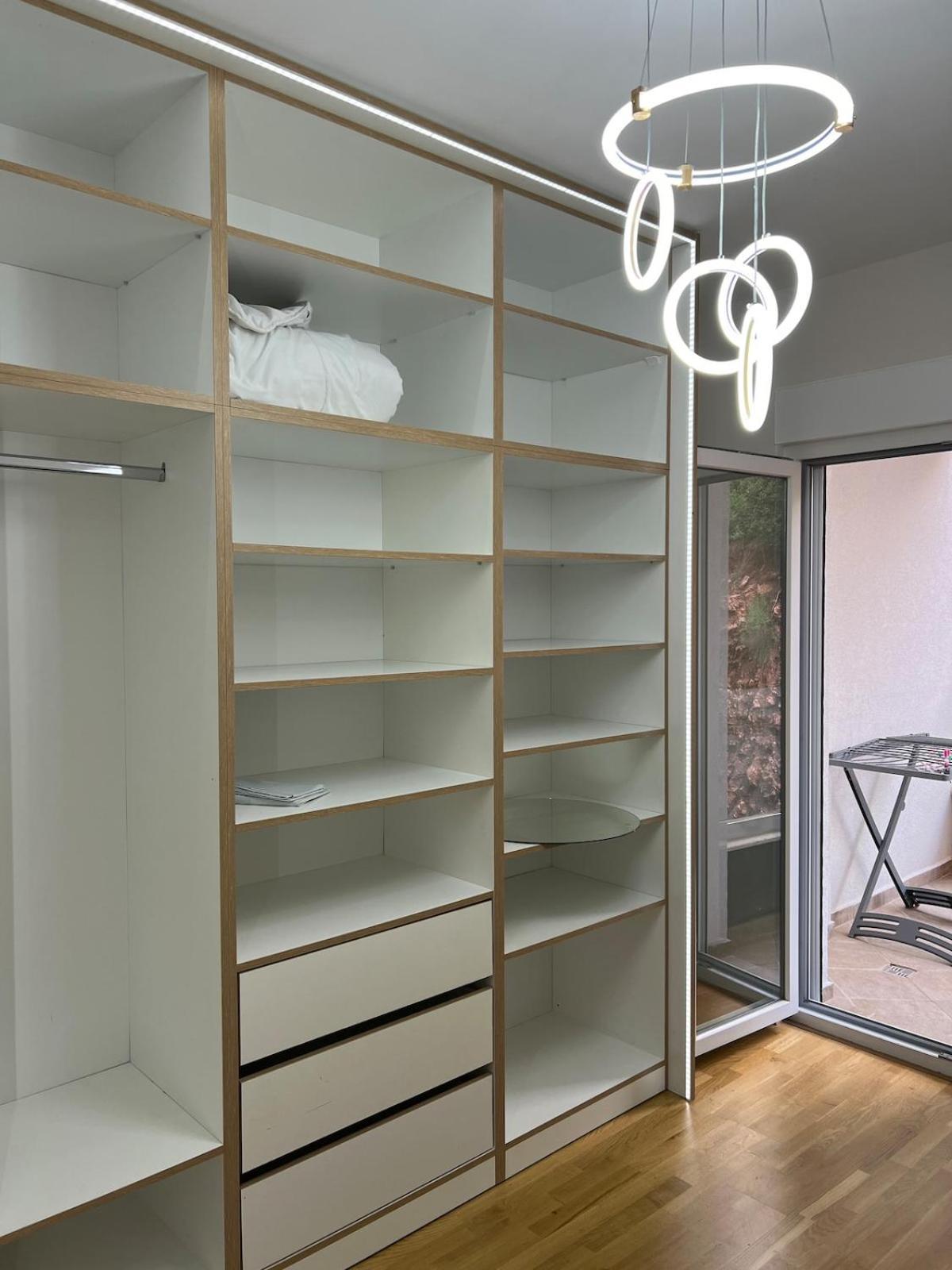 Luxury With Garage In Old Bakery Apartment